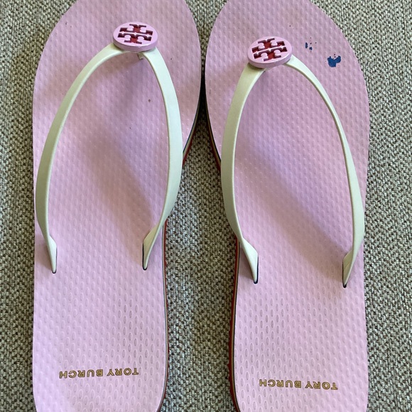 Tory Burch Mini Miller Flip Flop Size: 7 - Picture 2 of 5